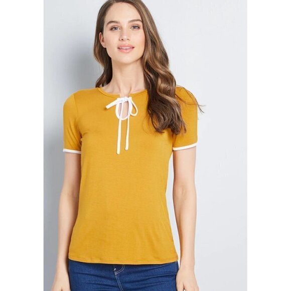 Modcloth Golden Yellow What's the Hap Short Sleeve T-Shirt M - Picture 1 of 8